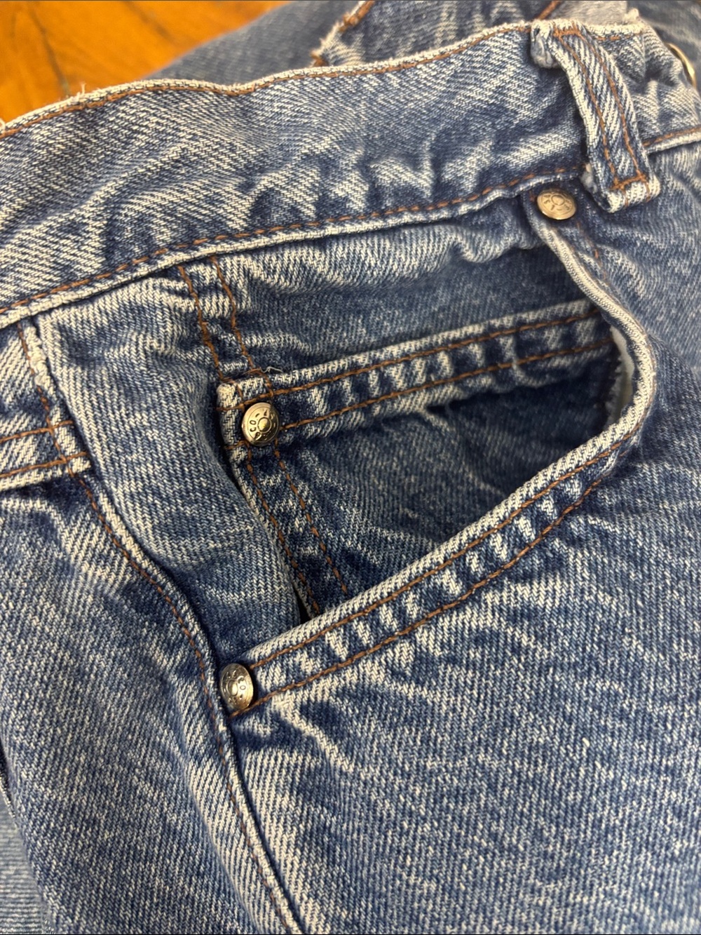 Vintage Levis 902 High Rise USA silver tab Tapered Leg Mom Jeans S 25/26 - Picture 5 of 8